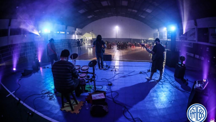 Dia do Rock na AABB Curitiba